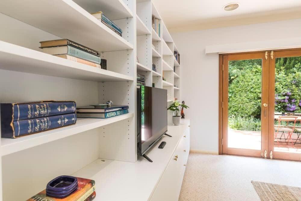 3 Bdrm 2 Bthrm House Close To Canberra Cbd & Anu 外观 照片