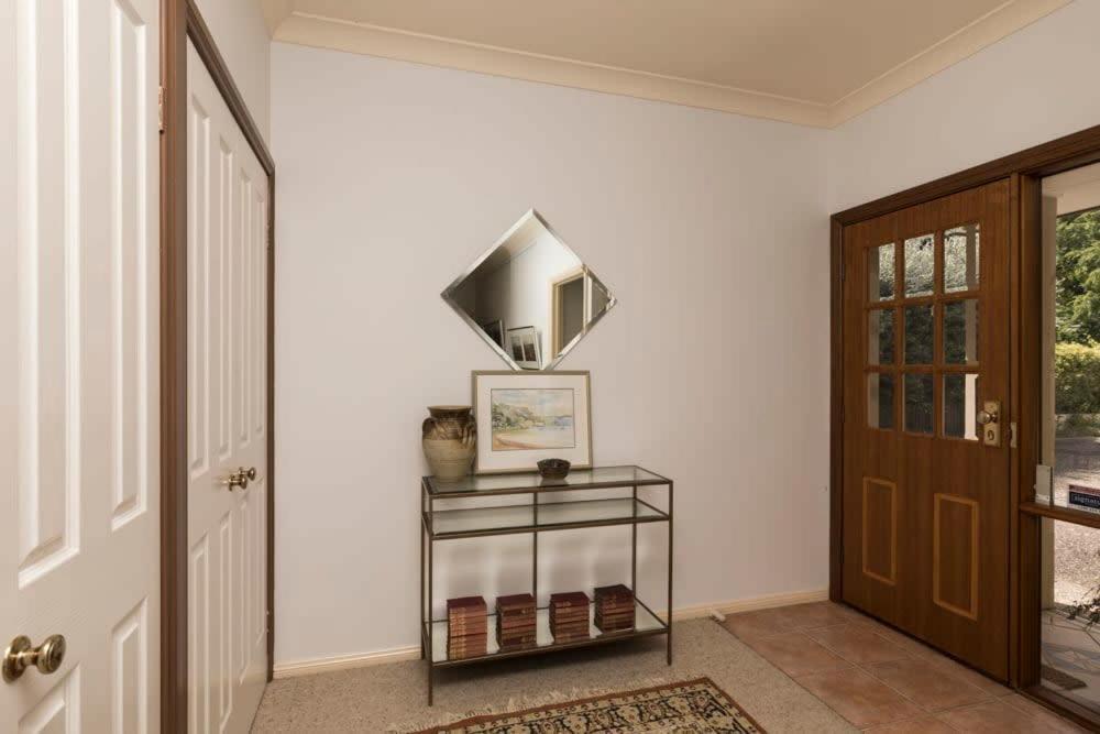 3 Bdrm 2 Bthrm House Close To Canberra Cbd & Anu 外观 照片