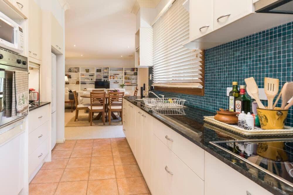 3 Bdrm 2 Bthrm House Close To Canberra Cbd & Anu 外观 照片